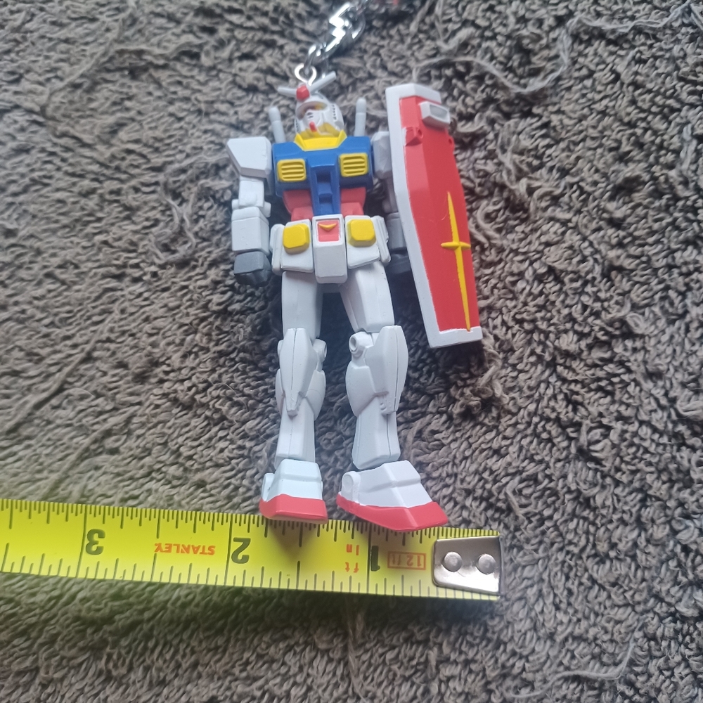 Gundam Figure - Picture 6 of 7